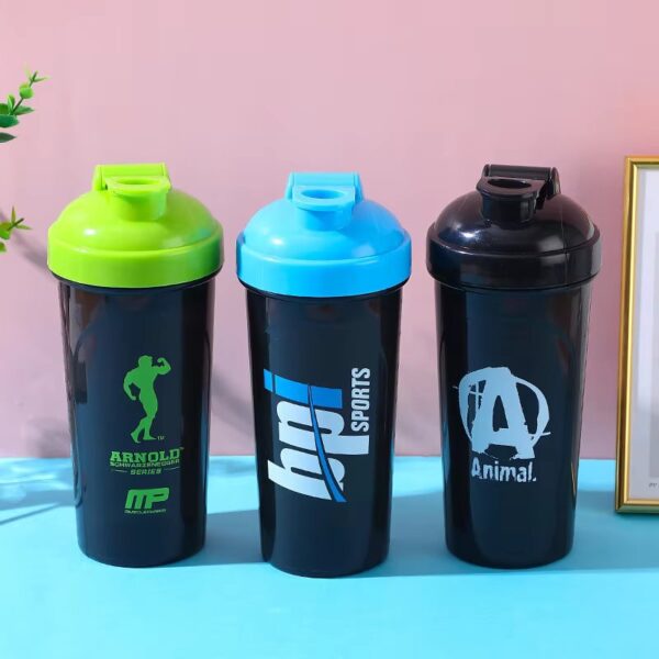 700ml Gym Protein Shaker Cups - Image 9