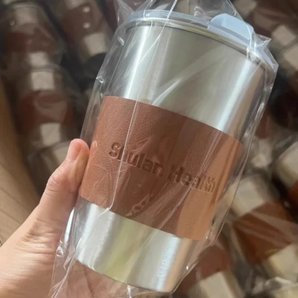 Straw Coffee Mug with Leather Sleeve - Image 7