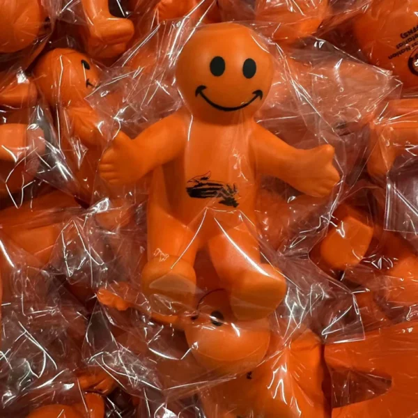 Squeezable Smile Phone Holder - Image 7