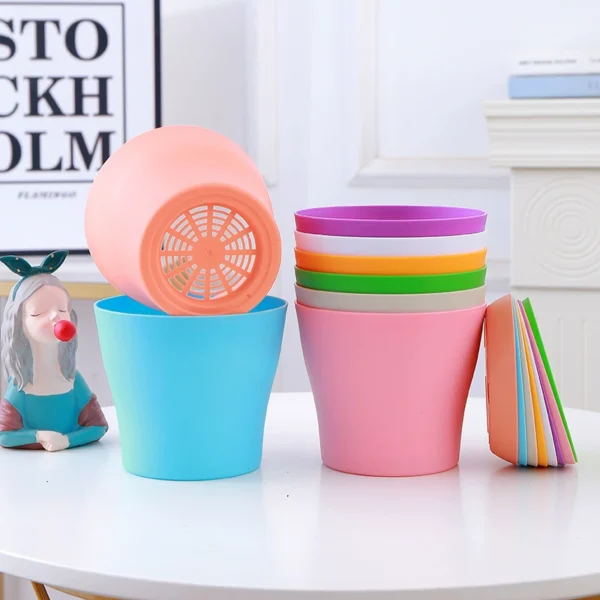 Mini Plastic Plant Pot With Saucers - Image 4